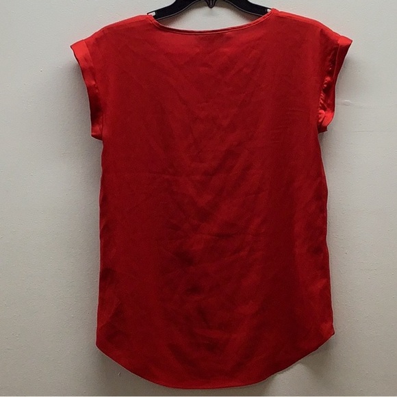 Express Size Small Red Women's Scarlet V-Neck Blouse. Preloved - Picture 5 of 5